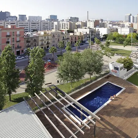 Bs Beach * برشلونة